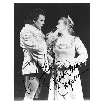 Signed Photo: Ruth Ann Swensen & Richard Leech in “Roméo et Juliette”