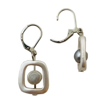  Silver Square & Grey Freshwater Pearl Earrings