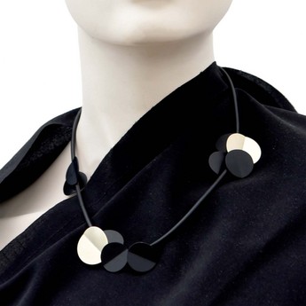 Black & Gold Lilli Necklace
