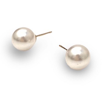 Pearl Stud Earring (8mm)