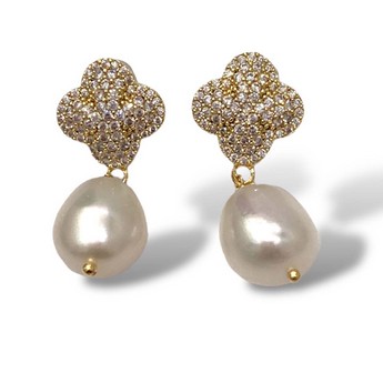 Pearl Drop Earrings With Gold & Crystal Clover
