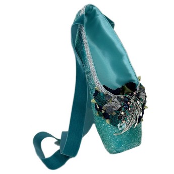 “Woolf Works” Diamondpointes Ballet Shoe