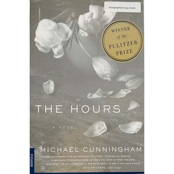  The Hours : A Novel (Autographed Paperback)