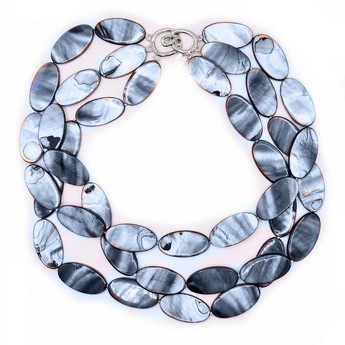 3-Strand Mother of Pearl Necklace with Black Oval Beads